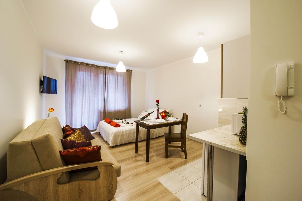 Apartament Polonijna Cracóvia Exterior foto